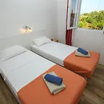Dom wakacyjny Mandorla With Private Pool