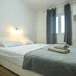 Mandorla With Private Pool * زادار