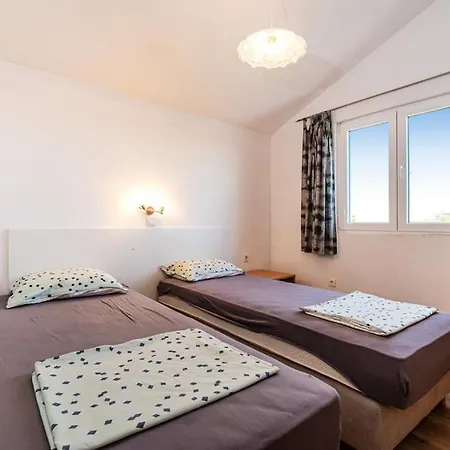 Mandorla With Private Pool Holiday home Zadar