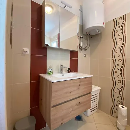 Mandorla With Private Pool *