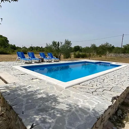Mandorla With Private Pool Zadar
