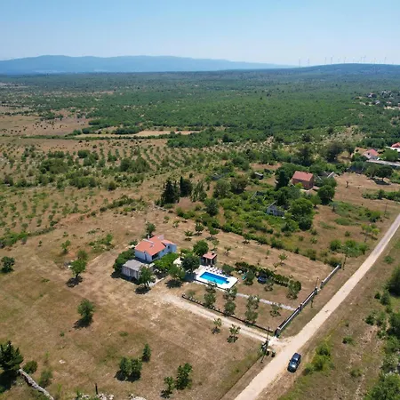 בית נופש My Dalmatia - Mandorla With Private Pool And Jacuzzi