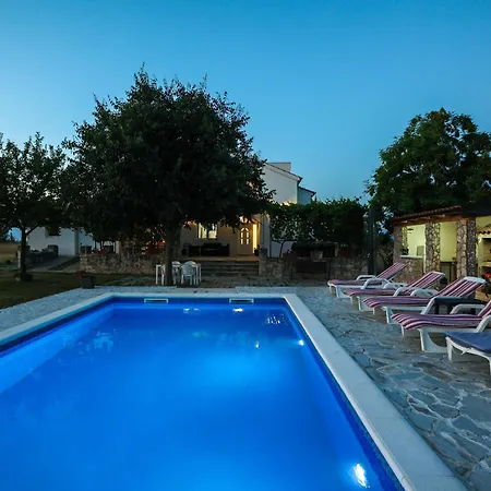 Mandorla With Private Pool Feriehus *