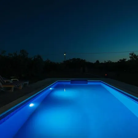 Будинок відпочинку Mandorla With Private Pool *