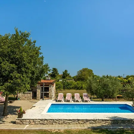 My Dalmatia - Mandorla With Private Pool And Jacuzzi זאדאר