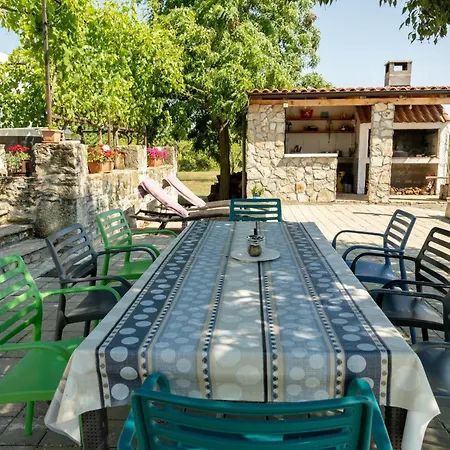My Dalmatia - Mandorla With Private Pool And Jacuzzi בית נופש זאדאר