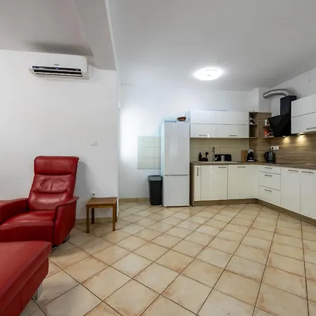 My Dalmatia - Mandorla With Private Pool And Jacuzzi זאדאר