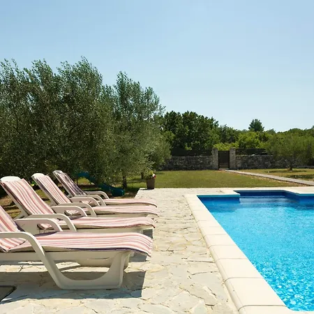 My Dalmatia - Mandorla With Private Pool And Jacuzzi בית נופש זאדאר
