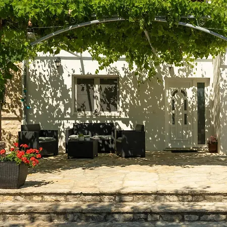 My Dalmatia - Mandorla With Private Pool And Jacuzzi