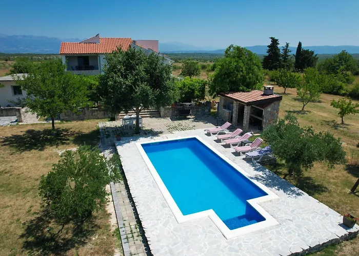 Mandorla With Private Pool Zadar