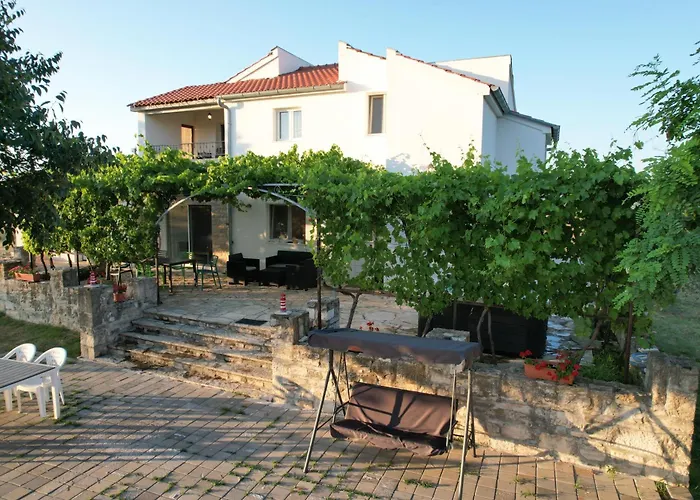 Mandorla With Private Pool Holiday home Zadar