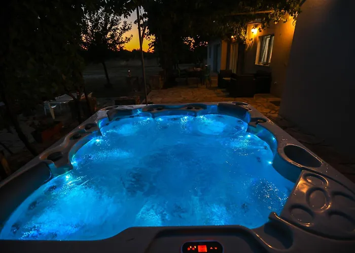 Mandorla With Private Pool Holiday home