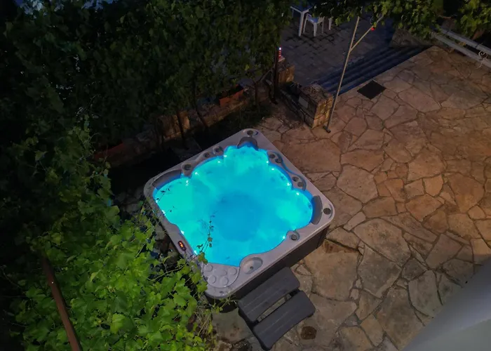 Holiday home Mandorla With Private Pool Zadar