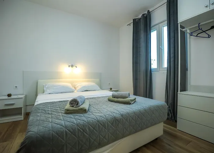 Holiday home Mandorla With Private Pool Zadar